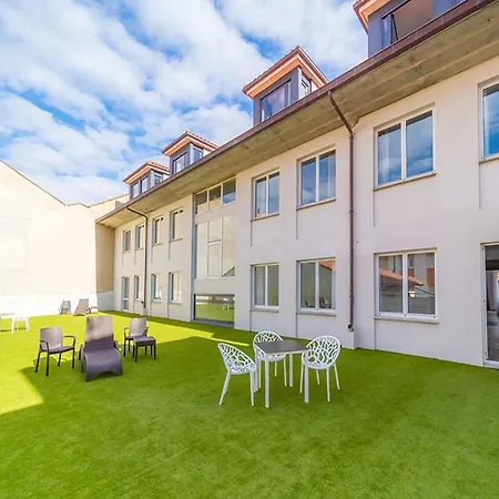 Otel Miraolas Llanes